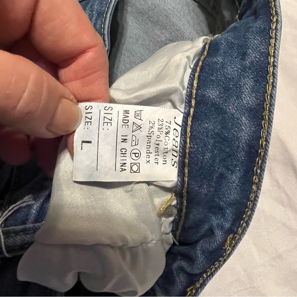 EUC Denim jeans (no brand name). Size Large. - Picture 6 of 14